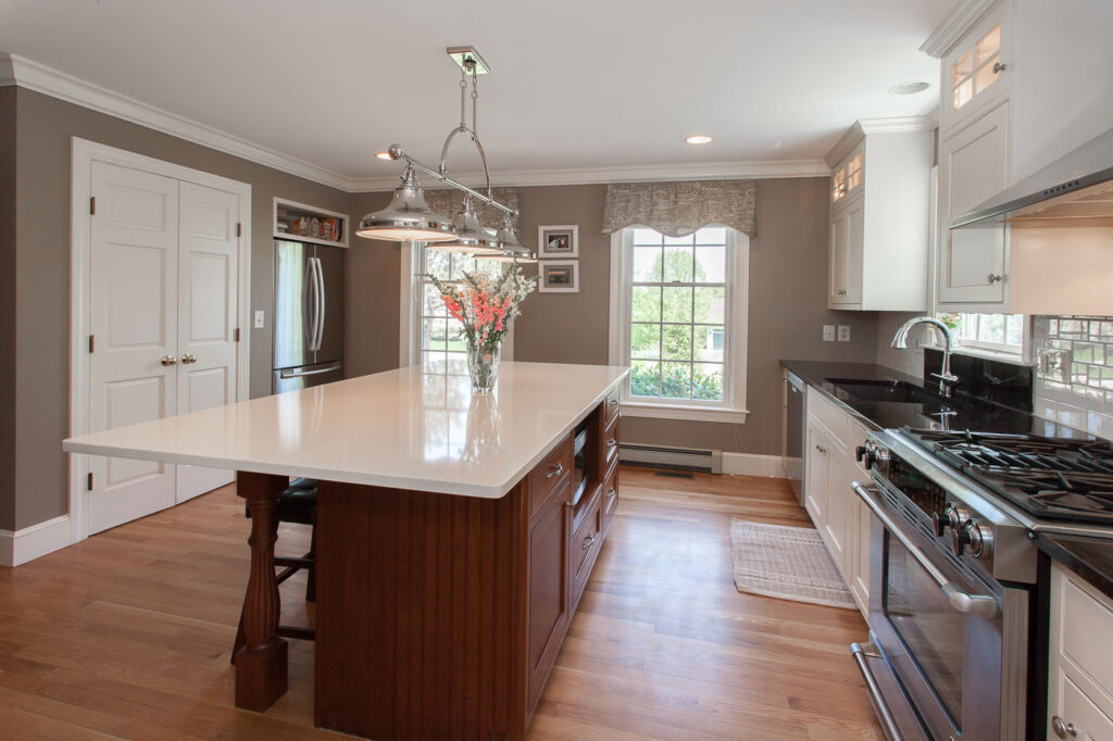 Island with quartzite tops
